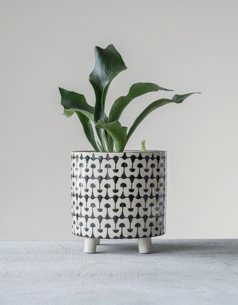 Black and White Planter