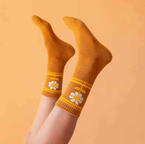 Ribbed Crew Socks